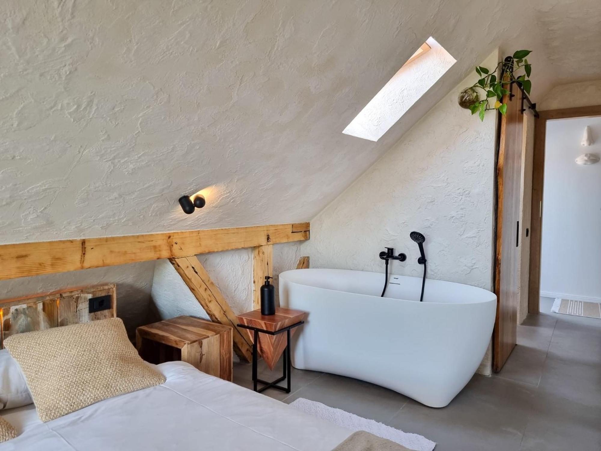 Shard Boutique Hotel-Adult Only Braşov Exterior foto